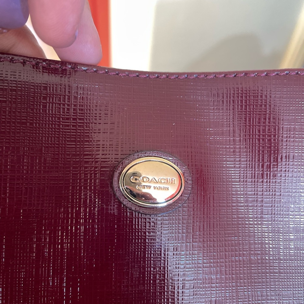 Coach Leather Handbag Maroon Like New - Picture 7 of 9